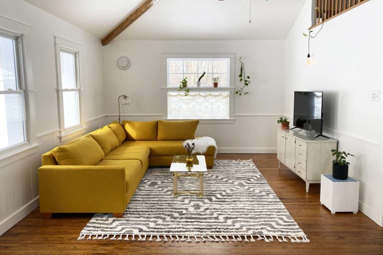 Do Rugs Make a Living Room Look Smaller?