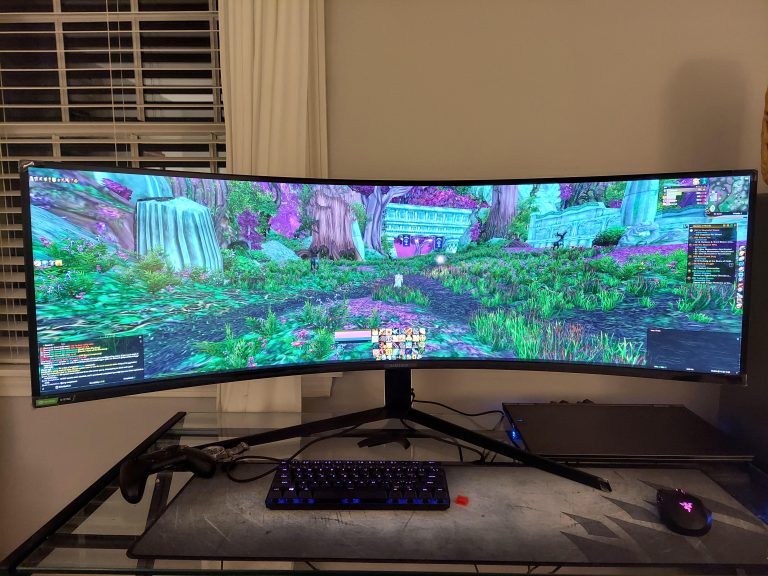 World Of Warcraft On An Ultrawide Monitor